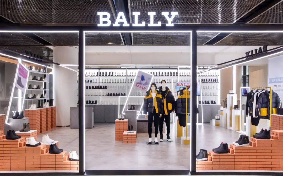 一件衣服卖5000、利润就有4000,Bally你怎么好意思“以次充好”?